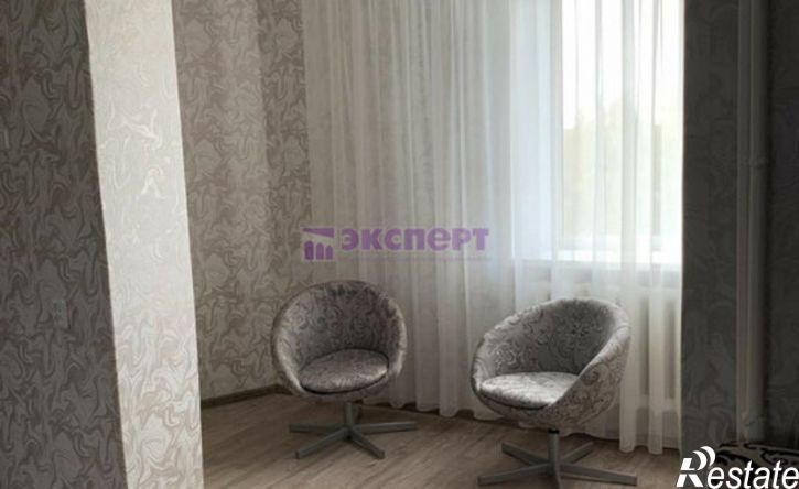 3-комн квартира ул Революции, 181,  д. 181