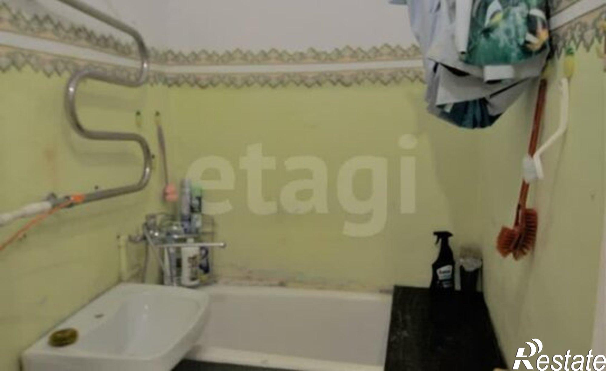 Купить квартиру за 2 280 000 рублей на ул Сирина, 11