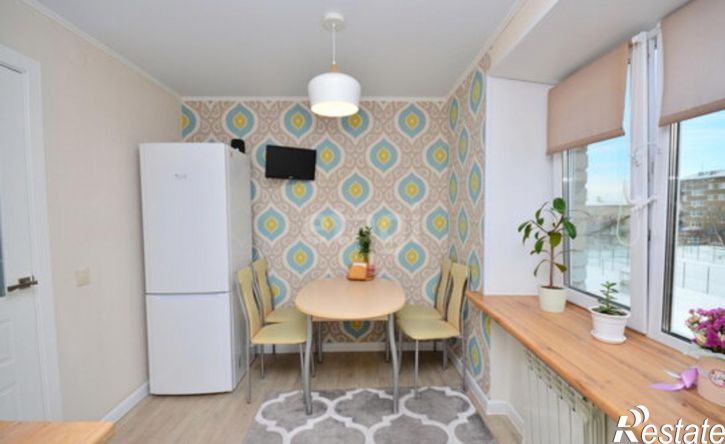 3-комн квартира улица Карбышева, 7,  д. 7