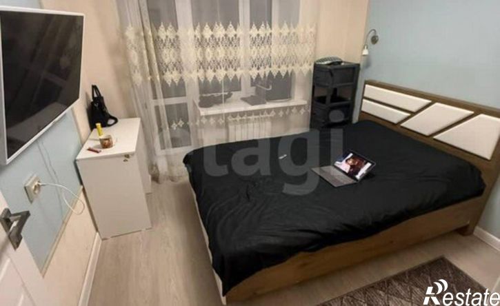 3-комн квартира улица Карбышева, 7,  д. 7