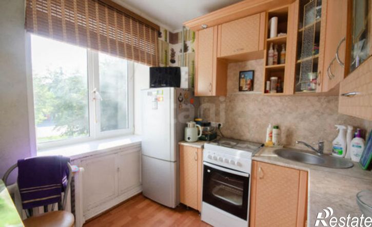 3-комн квартира Ялуторовск, улица Ленина, 35