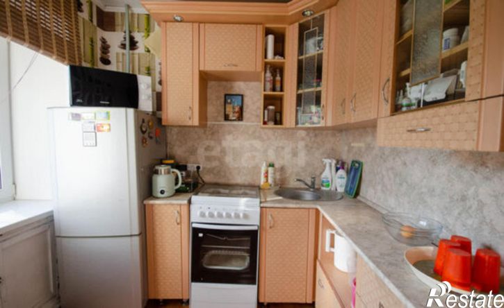 3-комн квартира Ялуторовск, улица Ленина, 35