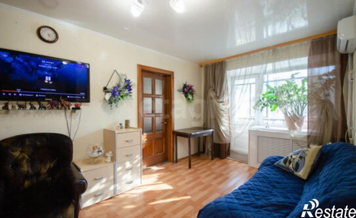 3-комн квартира Ялуторовск, улица Ленина, 35