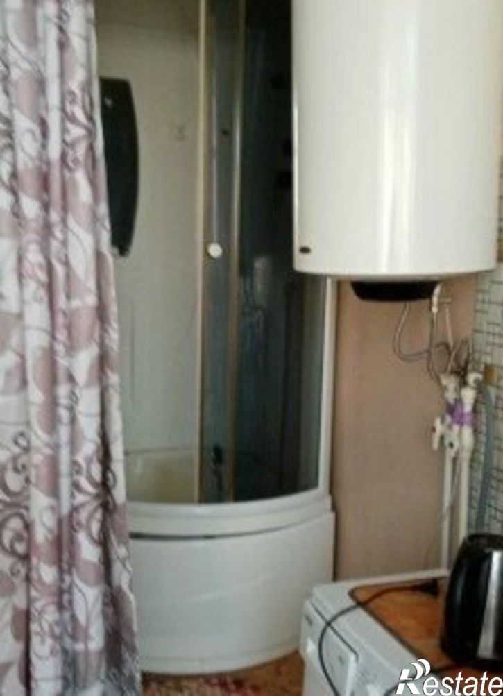 5-комн квартира улица Ватутина, 1,  д. 1
