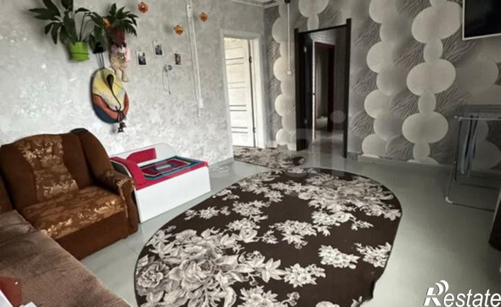 4-комн квартира Полевая улица, 13,  д. 13