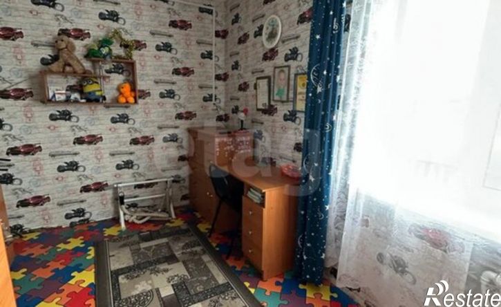 4-комн квартира ул Лизы Чайкиной, 15,  д. 15