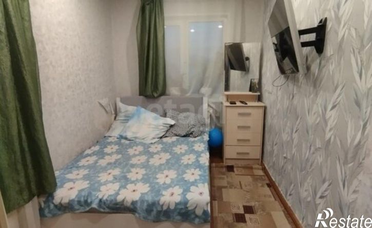 3-комн квартира улица Седова, 20,  д. 20