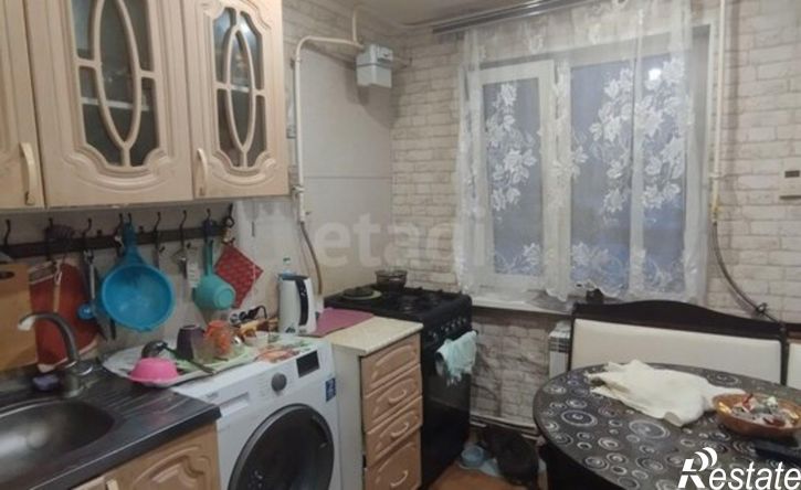 3-комн квартира улица Седова, 20,  д. 20