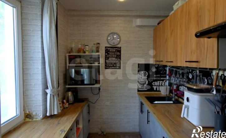 3-комн квартира Ялуторовск, улица Лизы Чайкиной, 24