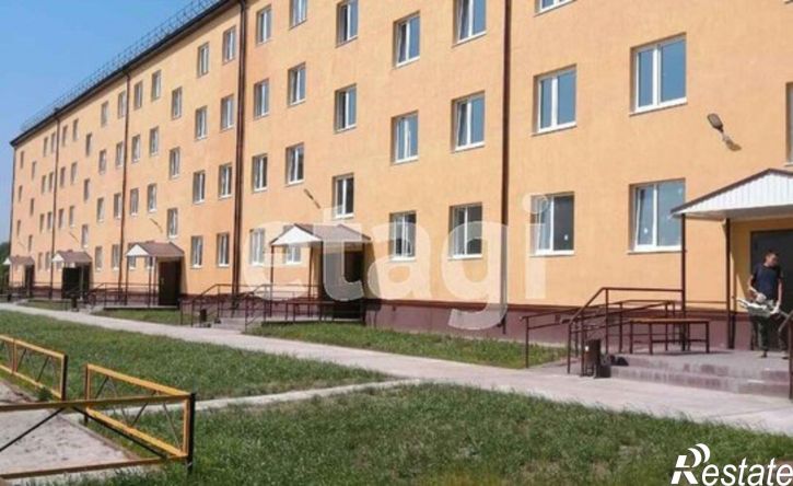 2-комн квартира ул Революции, 185,  д. 185