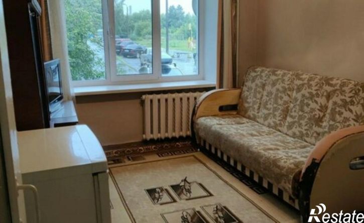 2-комн квартира Ялуторовск, Комсомольская улица, 4