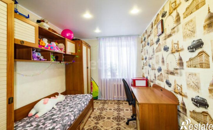 3-комн квартира ул Менделеева, 4,  д. 4