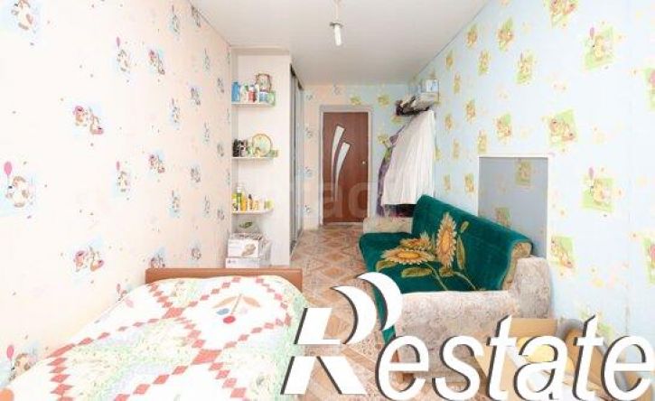 3-комн квартира улица Карбышева, 5,  д. 5
