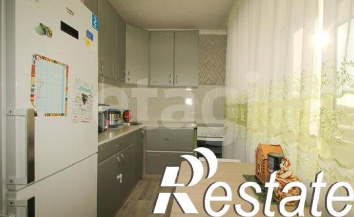 2-комн квартира улица Ватутина, 1,  д. 1