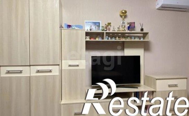 3-комн квартира улица Свердлова, 53,  д. 53