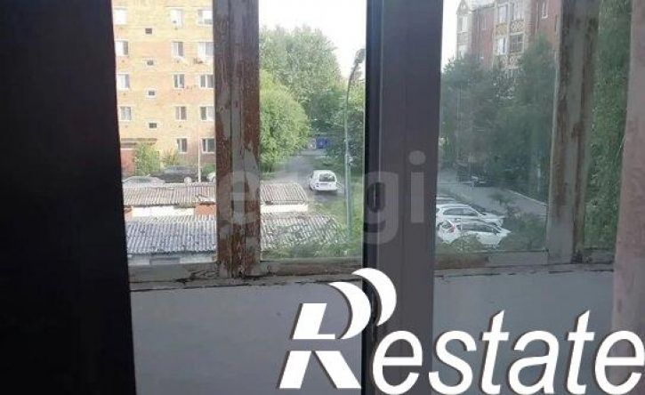 2-комн квартира улица Свердлова, 42,  д. 42