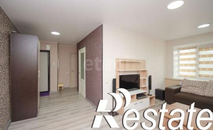 4-комн квартира улица Свердлова, 41,  д. 41