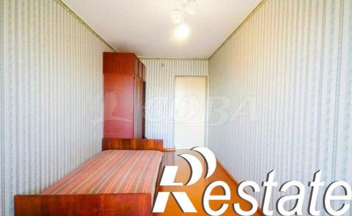 3-комн квартира улица Новикова, 28,  д. 28