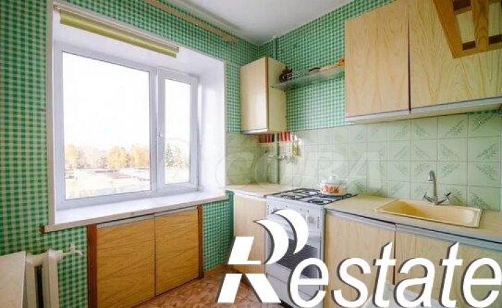 3-комн квартира улица Новикова, 28,  д. 28