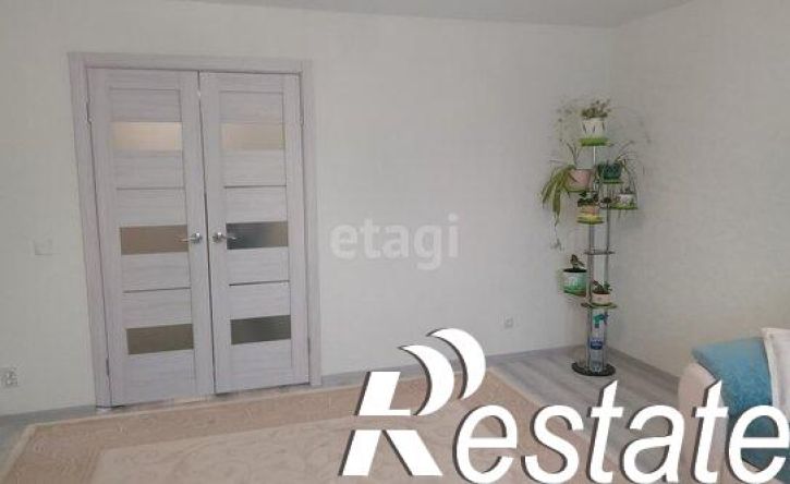 4-комн квартира улица Революции, 131А,  д. 131А